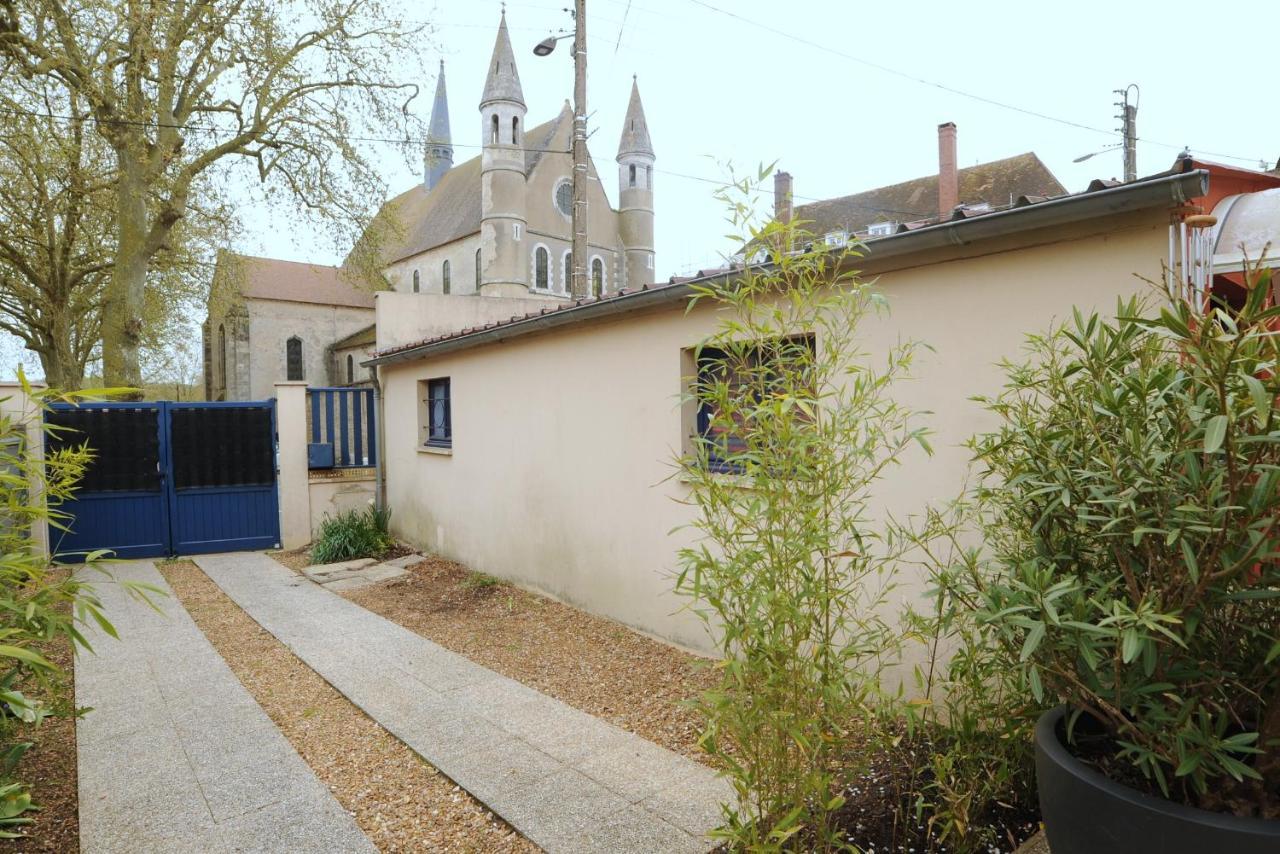 Le Saint Brice Villa Chartres Esterno foto